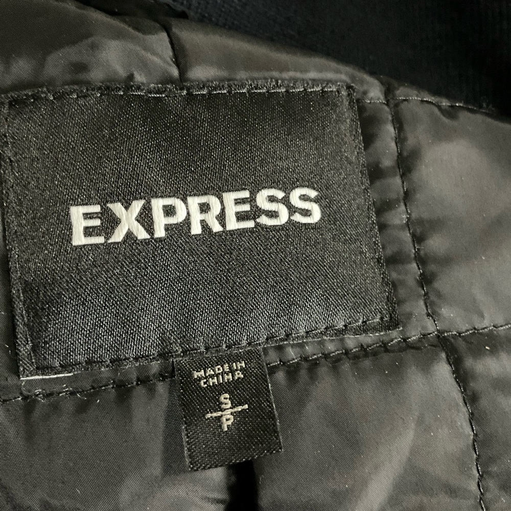 Express Men’s Black Wool Blend Toggle Hooded Coat Size S - Picture 4 of 11